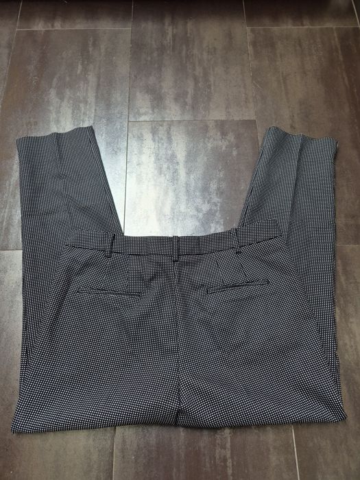 Eleganckie spodnie Zara R.40 nowe