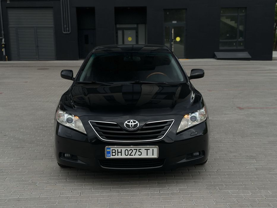 Toyota Camry 40