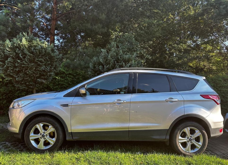 Ford Escape 1.6 benzyna AWD SE