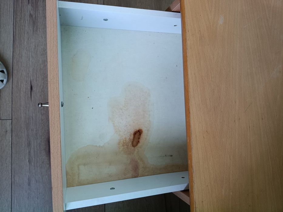 Sprzedam szafkę nocną