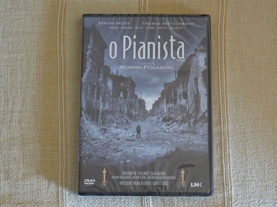 DVDs: Hotel Ruanda; No Limite; Jogos de Poder, O Pianista; Outros