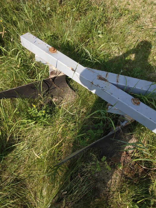 Продам плуг 4/30