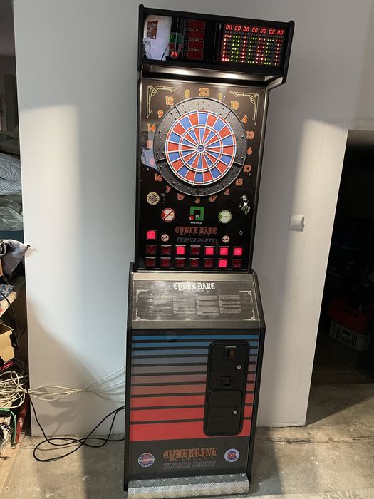 Cyber Dart WIK autmoat maszyna do darta w PIEKNYM STANIE !