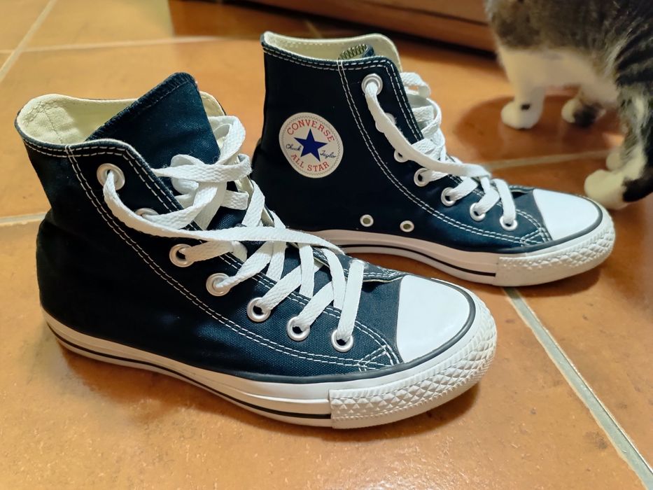 Tennis all star bota, número 36 muito pouco uso