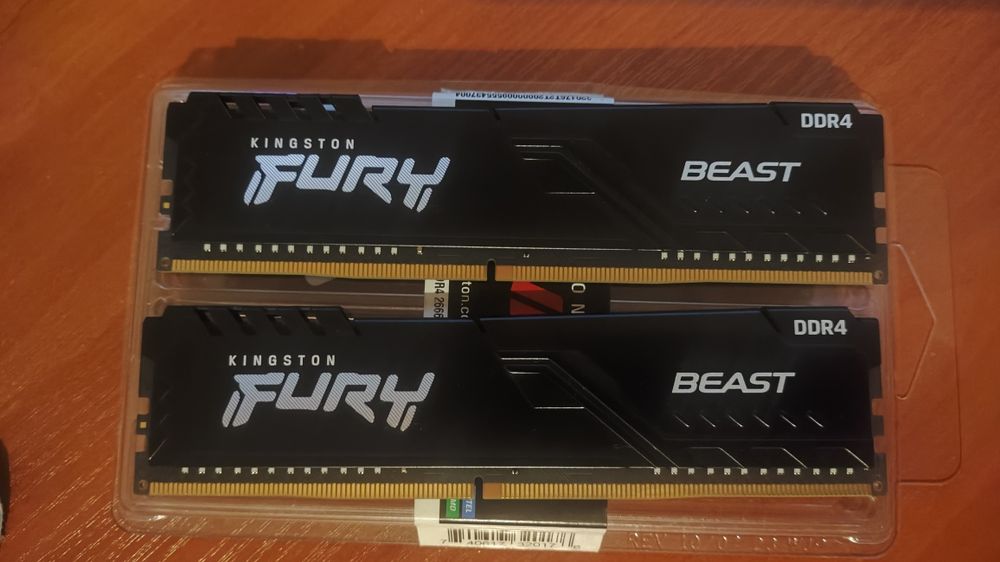 Оперативна пам'ять DDR4 16GB (2x8GB) Kingston Fury Beast
