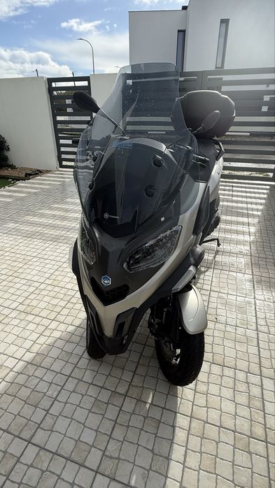 Piaggio MP3 HPE Exclusive