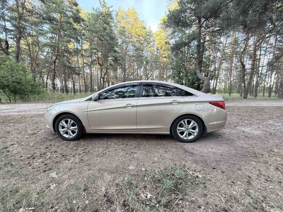 Hyundai Sonata 2010 VIN KMHEC41BABA130637 фото оголошення 6 з 18