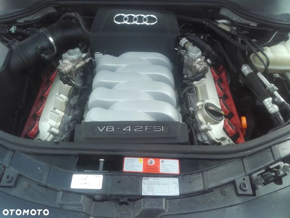 Silnik Audi 4.2 FSI A8 d3  kompletny BVJ
