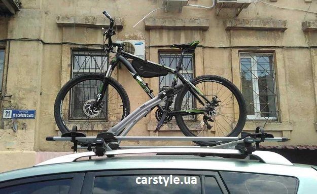 БВ Велокріплення Thule FreeRide 532 на поперечини на даху авто для перевезення 1 велосипеда нові вітринні вживані