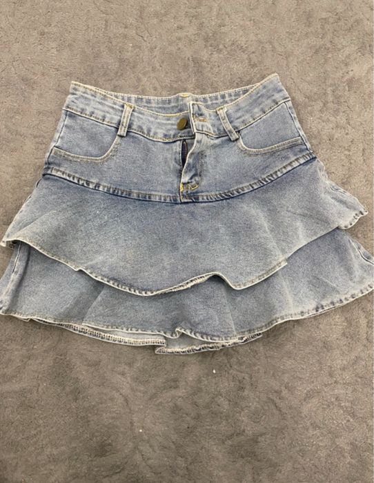 Spódniczka ze spodenkami