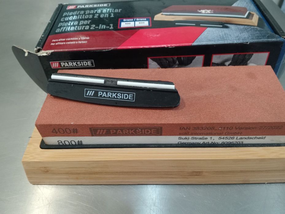 Pedra dupla para afiar facas