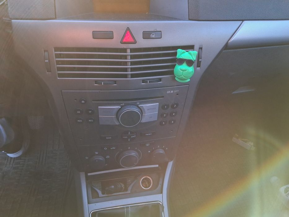 Opel astra h 1.9