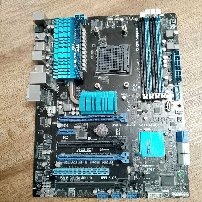 Материнская плата AM 3+ AMD FX