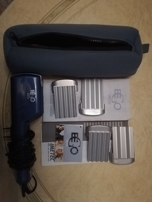 Prancha com kit de alisamento e frisamento