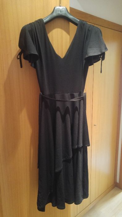 Vestido de cerimónia preto