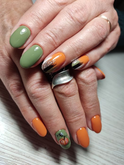 Пр. Металлургов, центр. Маникюр, педикюр, наращивание, гель-лак