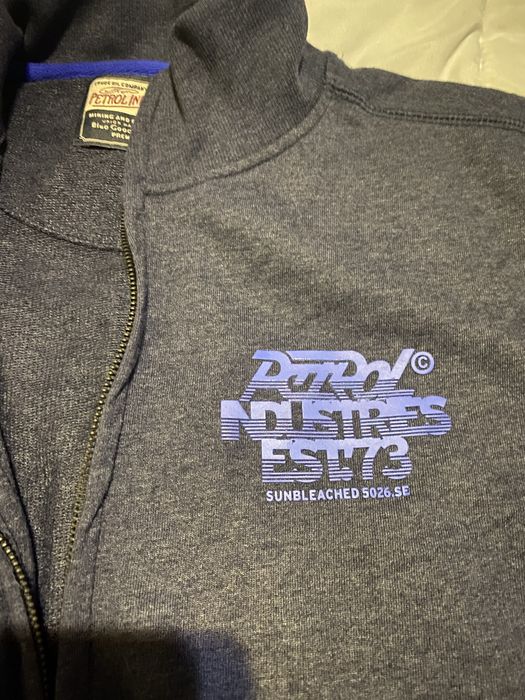 Casaco Petrol industries novo