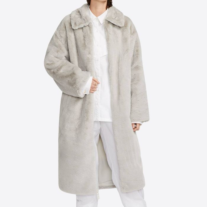 Шуба довга Nike Spotweather