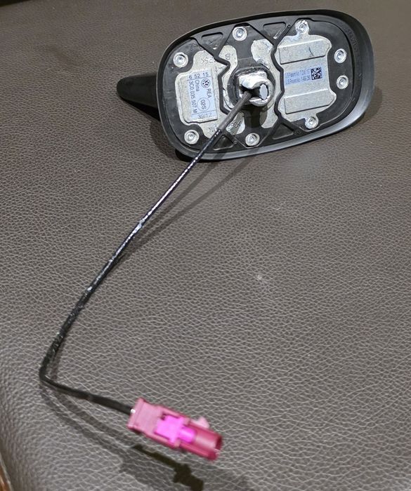 Antena Radio VW Passat B7 (2013)