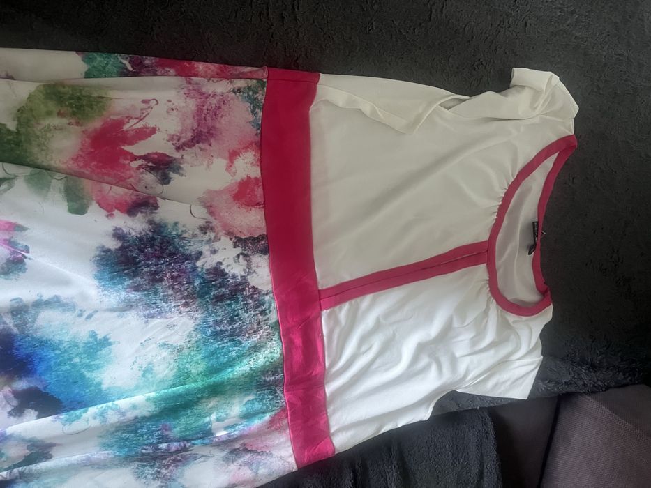 Sukienki damskie 44-46