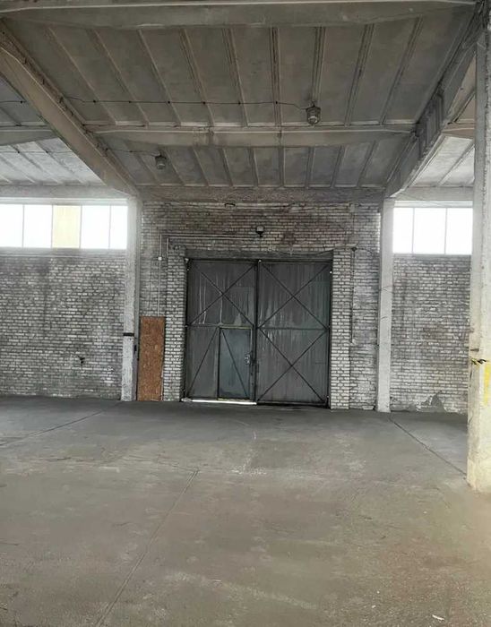 Magazyn 450 m2 z rampą mam do wynajęcia