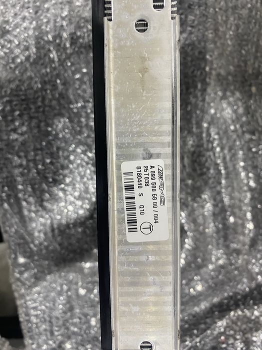 Радіатор Охолодження Mersedes AMG оригінал