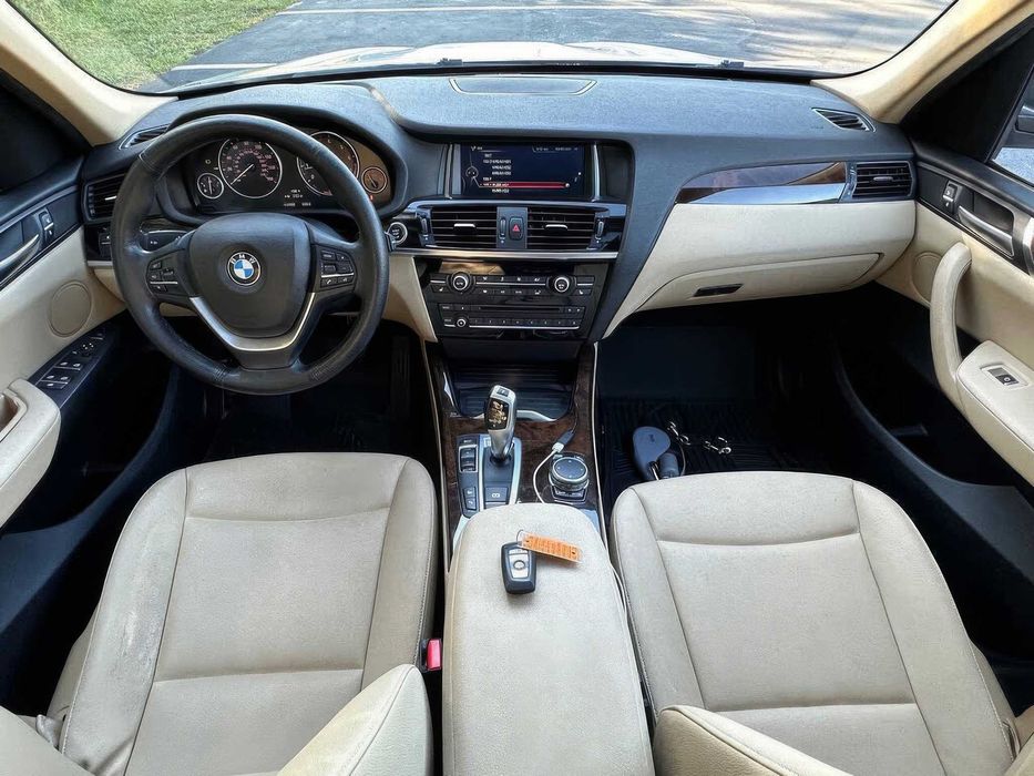 BMW X3 xDrive28i      2016