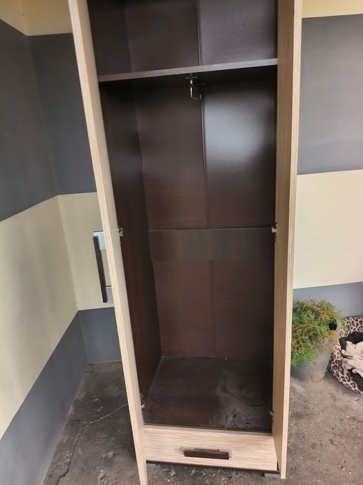 Szafa do przedpokoju