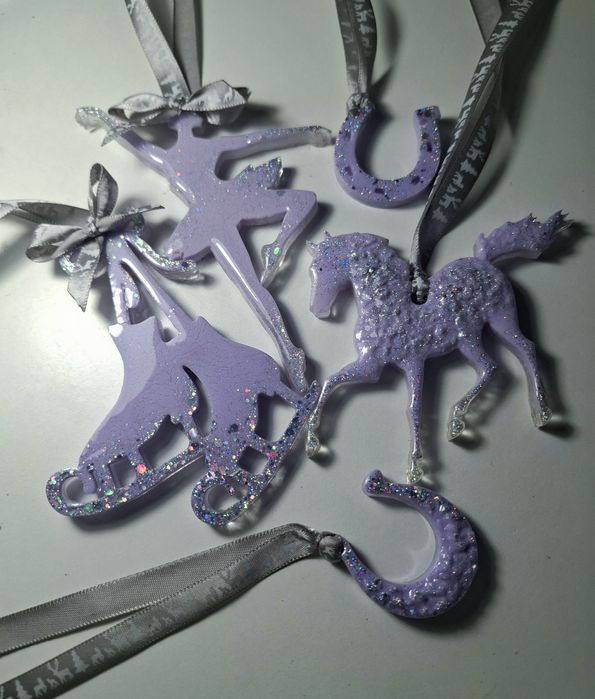 Новогодние игрушки