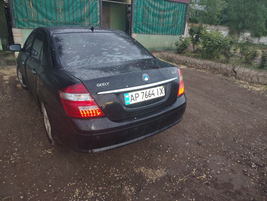 Geely sl 1, 8....