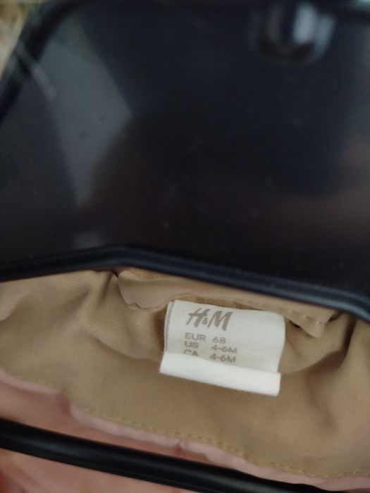 Kurtka elegancka niemowlęca z odpinanym kapturem 68 H&M