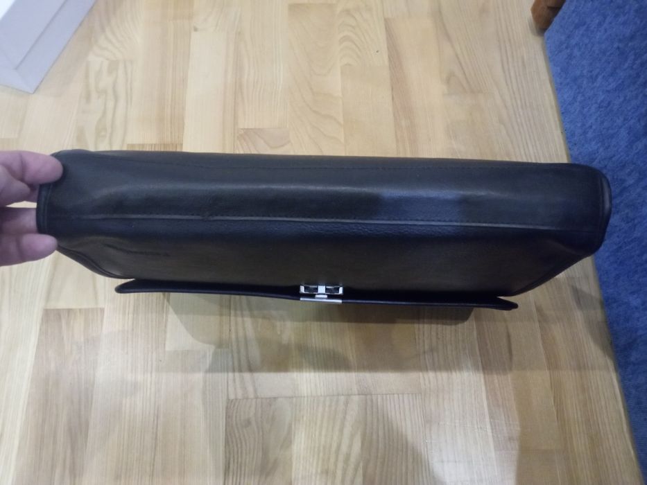 Продам портфель для документов с код замком Professional.Эко  Кожа