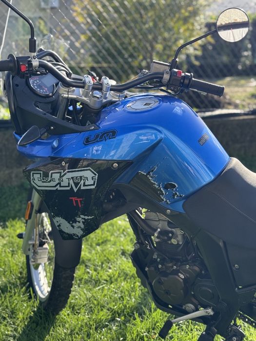 Um adventure tt 125