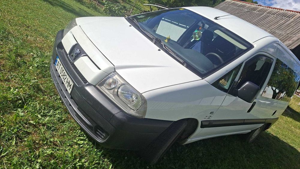 Продам Peugeot Expert 2004 року