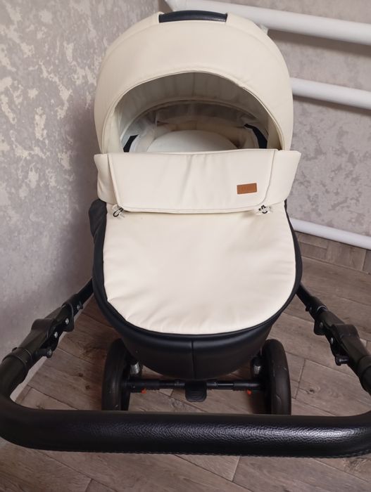 Візочок, дитячий.