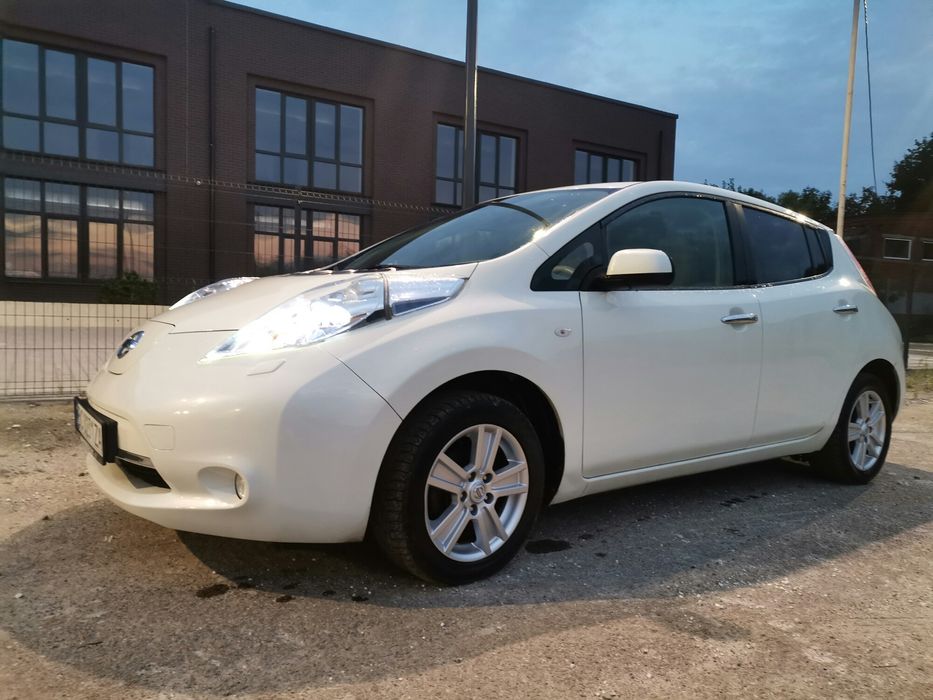 Nissan Leaf SL Ніссан Ліф