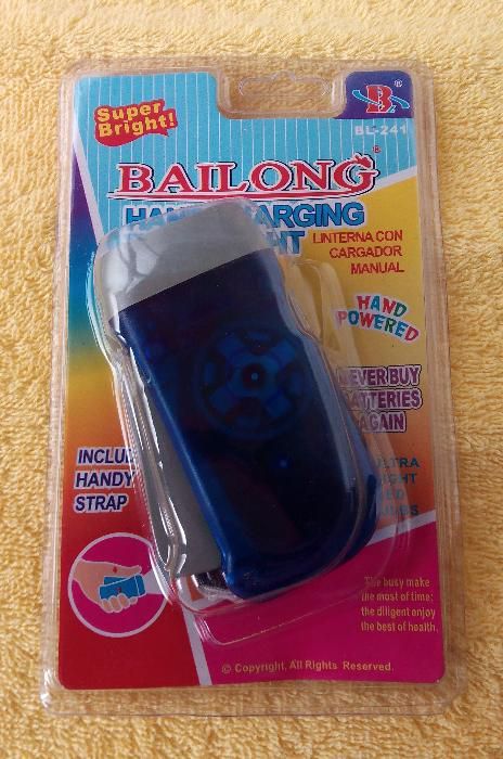 Lanterna de Mão - Ecológica - Fonte de luz inesgotável