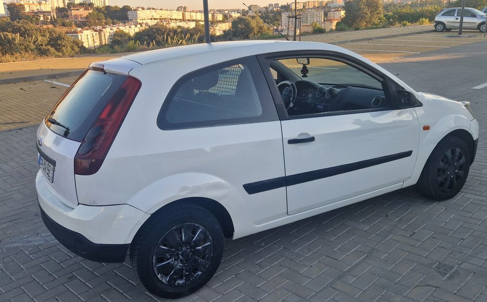 Ford fiesta 1.4 tdci ano 2006 impecável