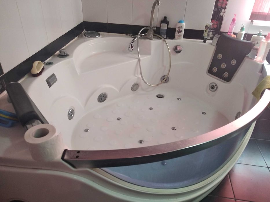 Продаж будинку в с.Троєщина