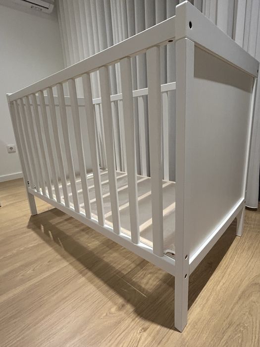 Berço ikea Sundvik + colchão