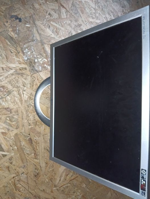 Monitor lg stan bardzo dobry odbiór osobisty