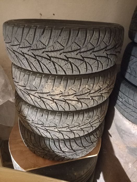 зимние шини  бу 185/60/14