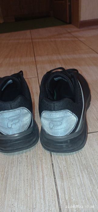 Кроссовки FILA - красота и сила  размер 43