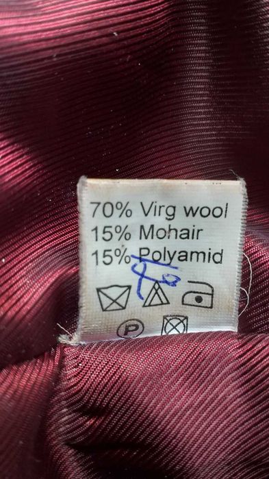 Пальто осіннє продам