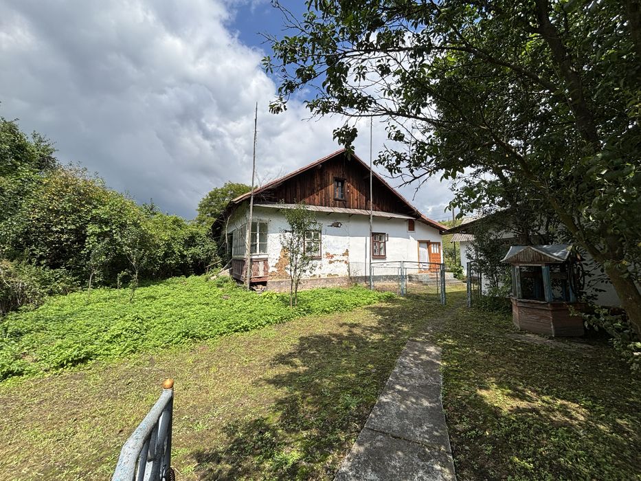 Продається ділянка 20сот. Будинок 51.7м. с.Майдан.Комунікації.Колодязь