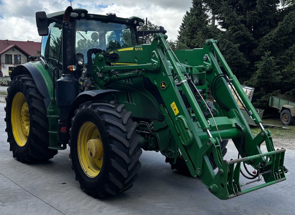 John Deere 6145R GPS CommandPRO