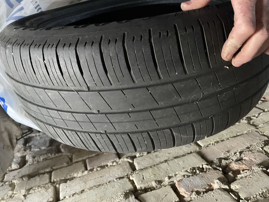 Продам два колеса 205/55 р16