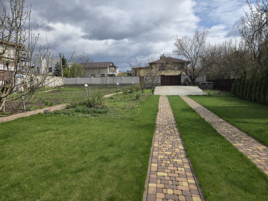 Продам будинок Мала Данилівка , 175 м² , 30 соток