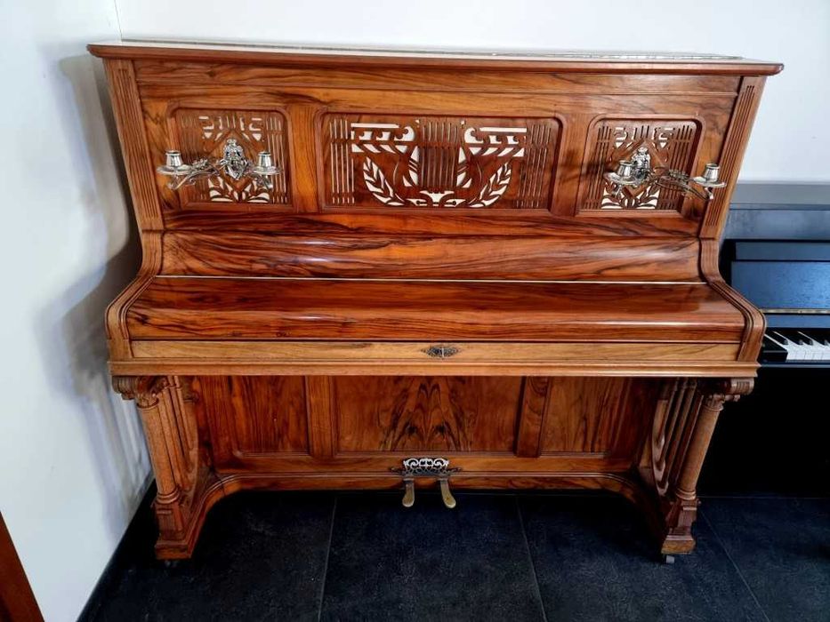 Pianino H.S. Riisnaes, Bergen 137cm politura KONCERTOWE UNIKATOWE