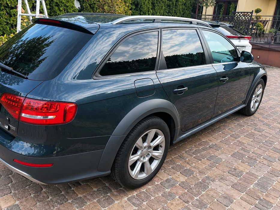 Audi A4 Allroad kombi